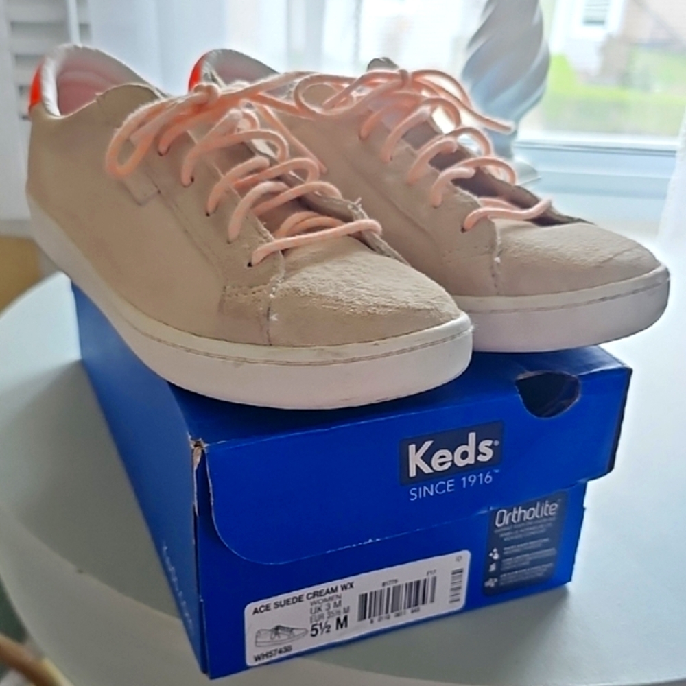 Keds Womens Cream Sneakers